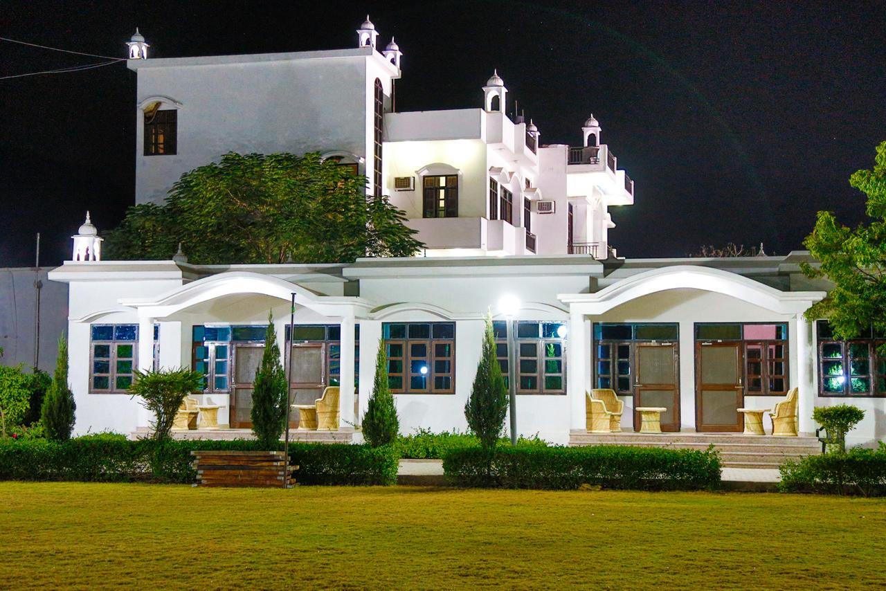 Gulmohar Sariska Resort Bairat Экстерьер фото