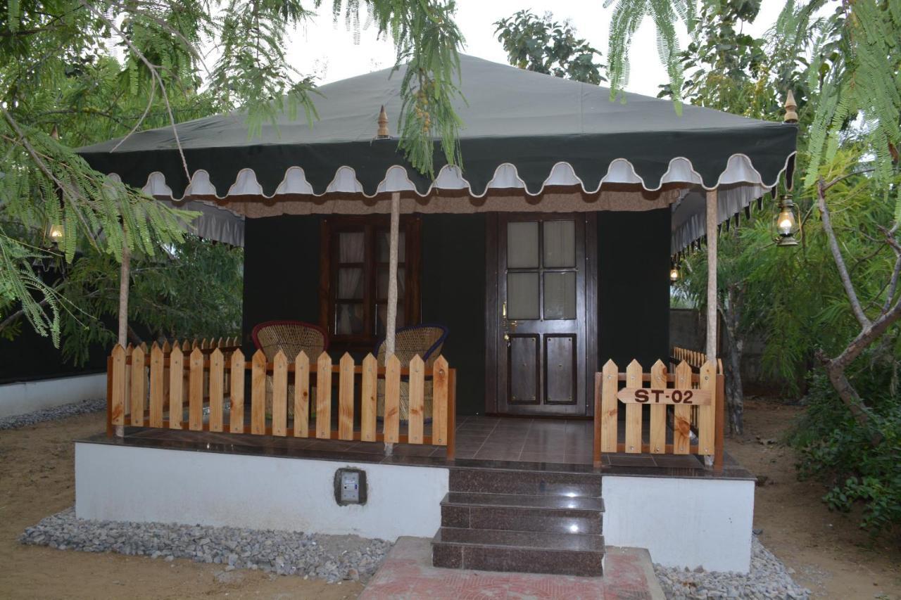 Gulmohar Sariska Resort Bairat Экстерьер фото